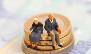 What does the freezing of pension savings mean in simple terms?