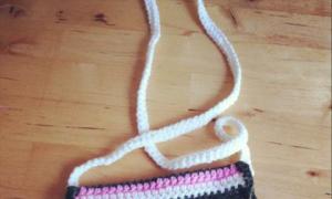 Knitted children's handbag Knitted handbag for girls knitting