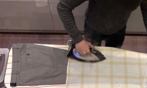 Як правильно гладити брюки зі стрілками?