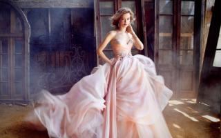 Розова булчинска рокля: избор на романтични натури Сватбени рокли с розови елементи