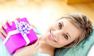 Cum să faci un cadou pentru 8 martie unei fete