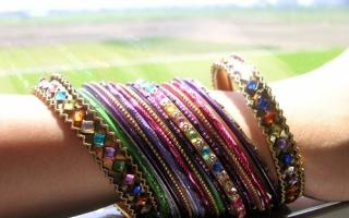 How to turn a bracelet into an amulet: three recipes for happiness